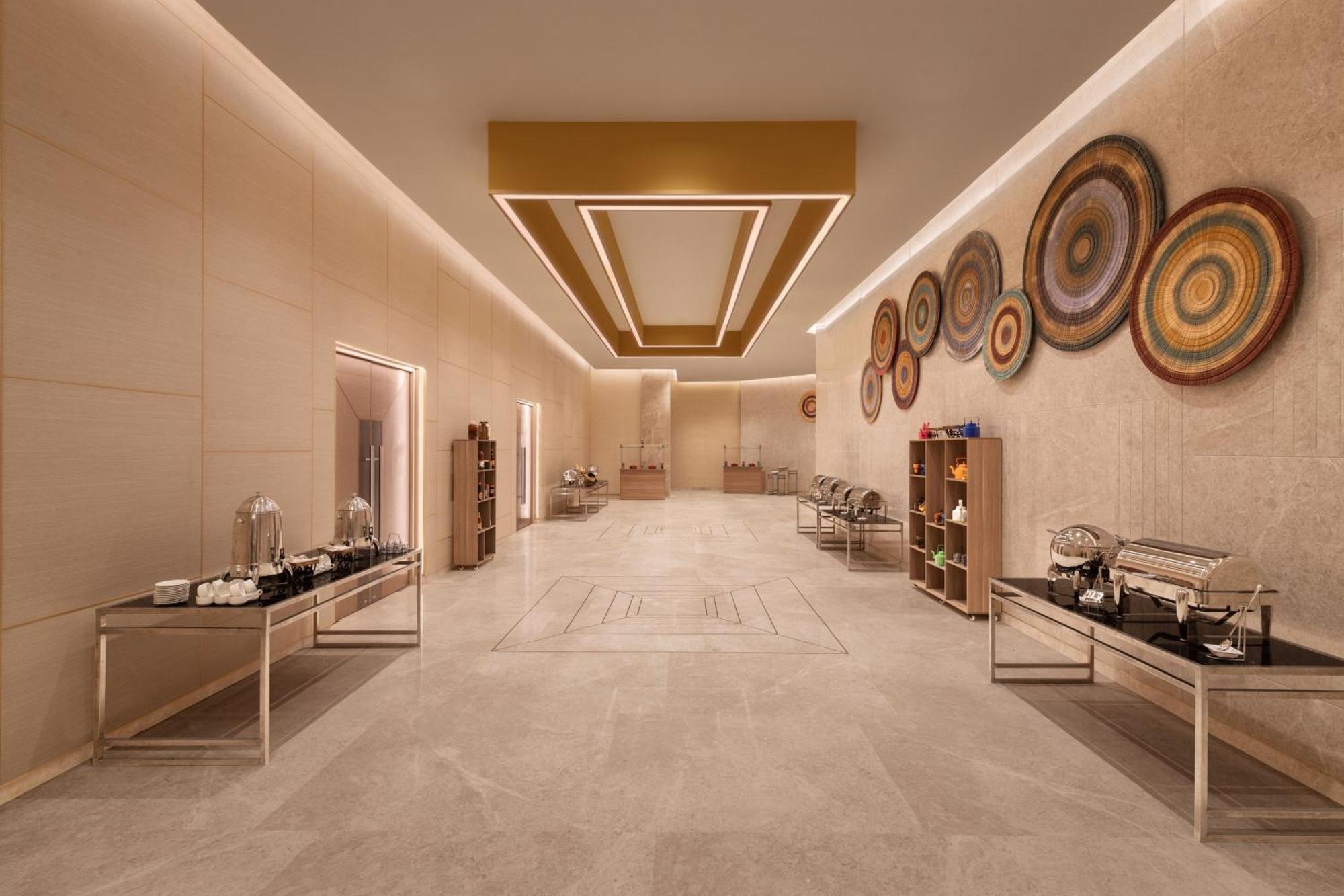 Courtyard By Marriott Tiruchirappalli Exterior photo